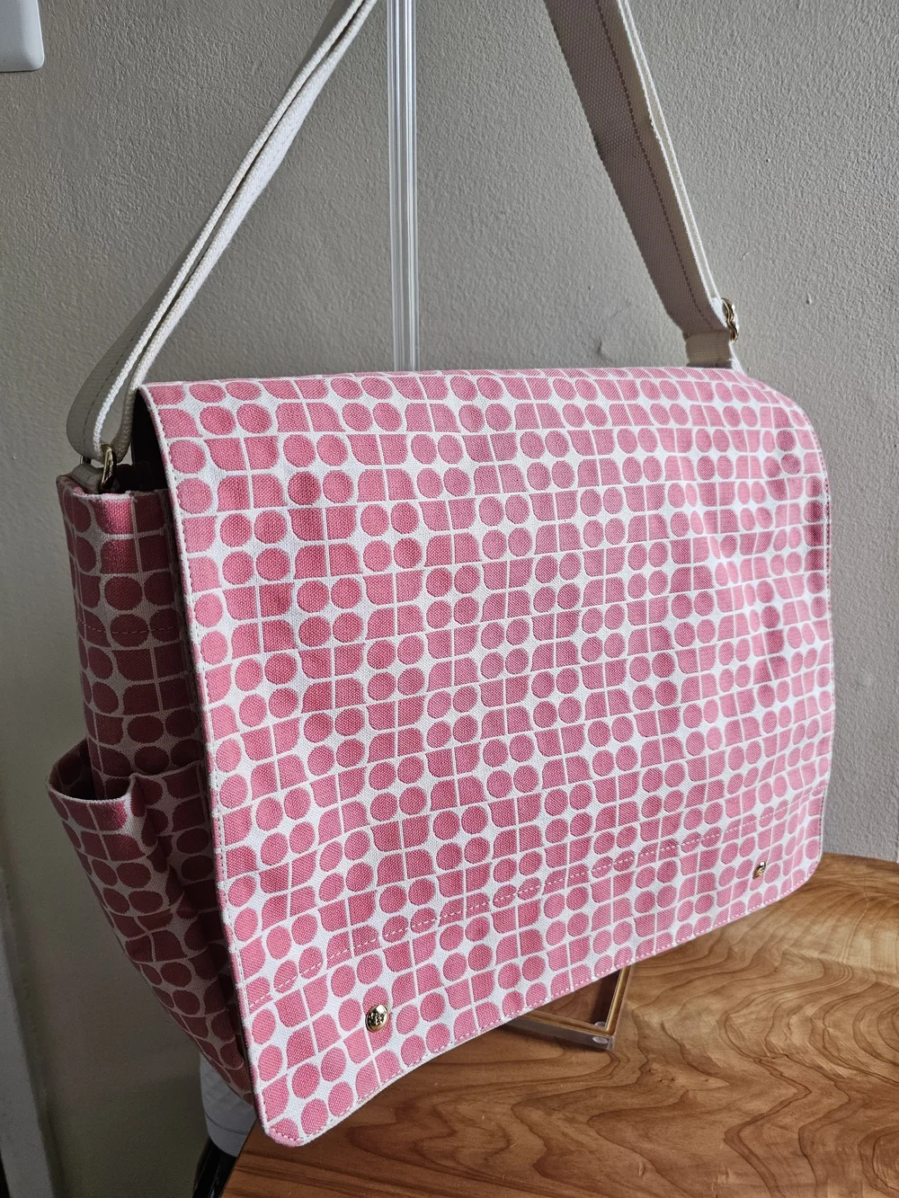 kate spade Pink Dot Messenger Bag with Beige Strap - Picture 3 of 7